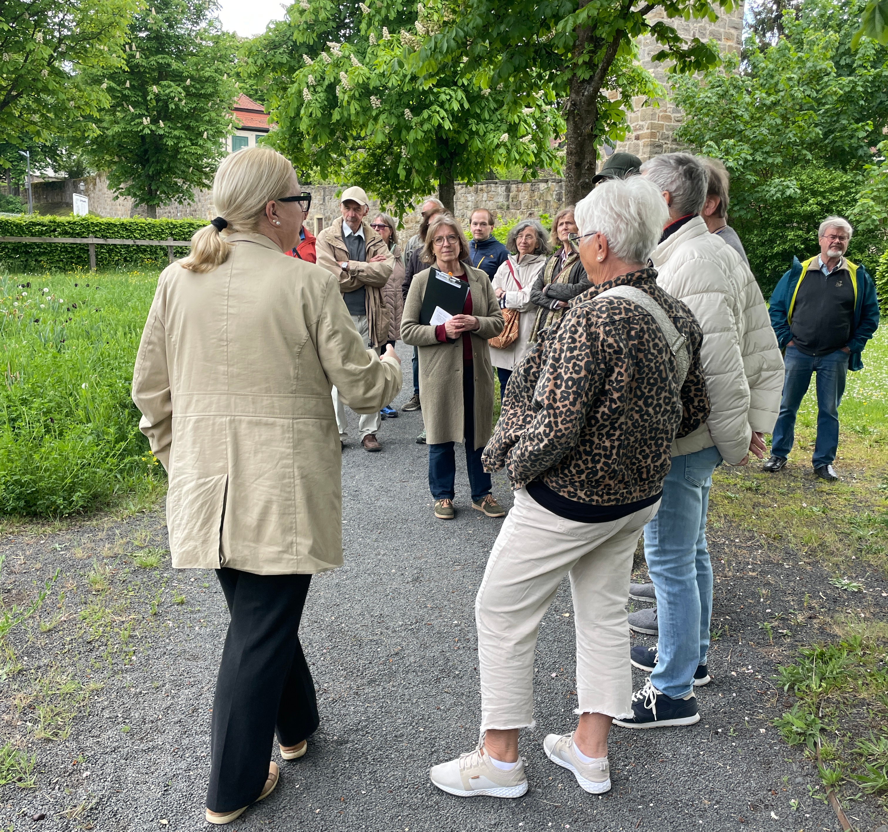 1. Bürgermeisterin Isabell Zimmer begleitete den Spaziergang, Foto: Sophia Fiedler, QM